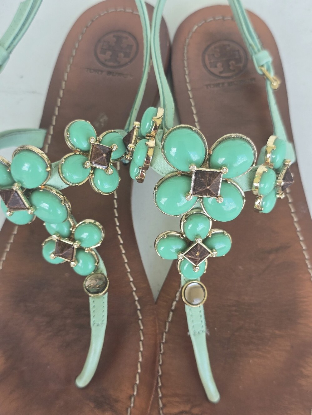 Tory Burch Mint Green Jeweled Floral Thong Sandals Leather Size 9.5M - Picture 3 of 10